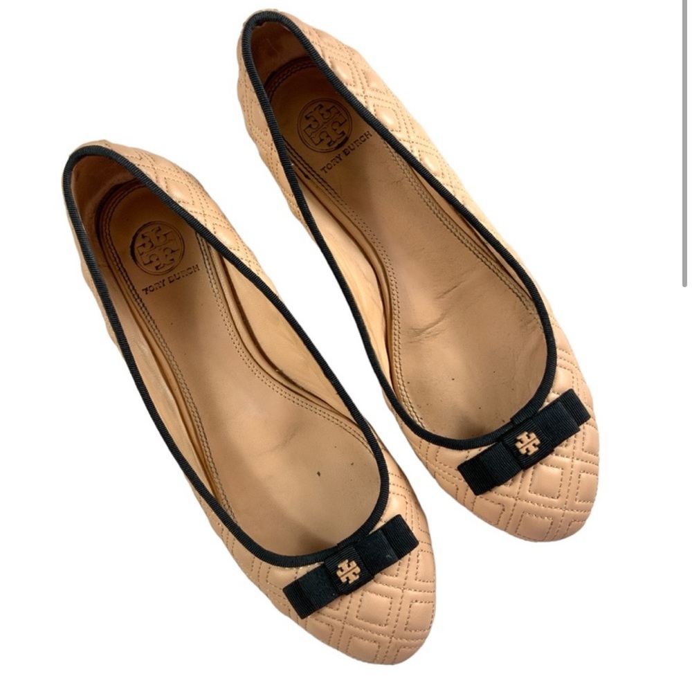 Tory Burch Marion nude all leather quilted ballet flat shoes with accent bow 7.5